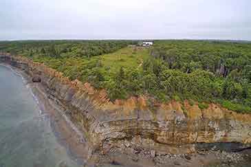 Einwanderungsobjekt Pferdepension und Tierhotel mit Farmhaus am Bras d’Or Lake auf Cape Breton